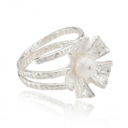 Anillo flor perla